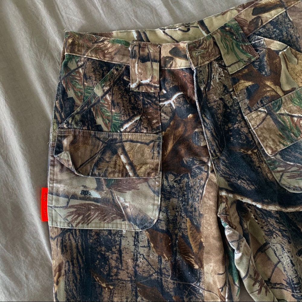 VINTAGE camo print pants